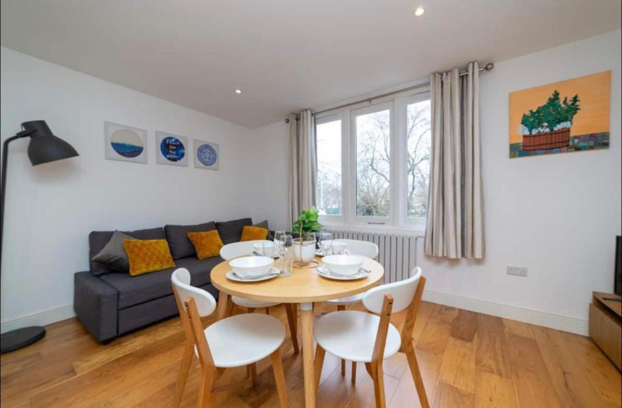 Beautiful 1Bd Apartment On The King'S Road Chelsea Londra Esterno foto