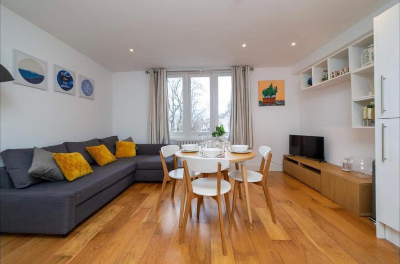 Beautiful 1Bd Apartment On The King'S Road Chelsea Londra Esterno foto